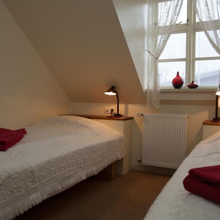 Guesthouse Gamla Ísafjörður Esterno foto