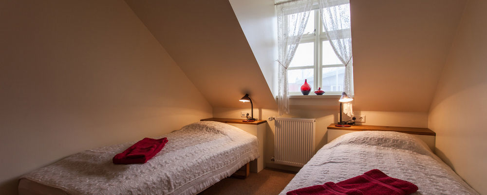 Guesthouse Gamla Ísafjörður Esterno foto