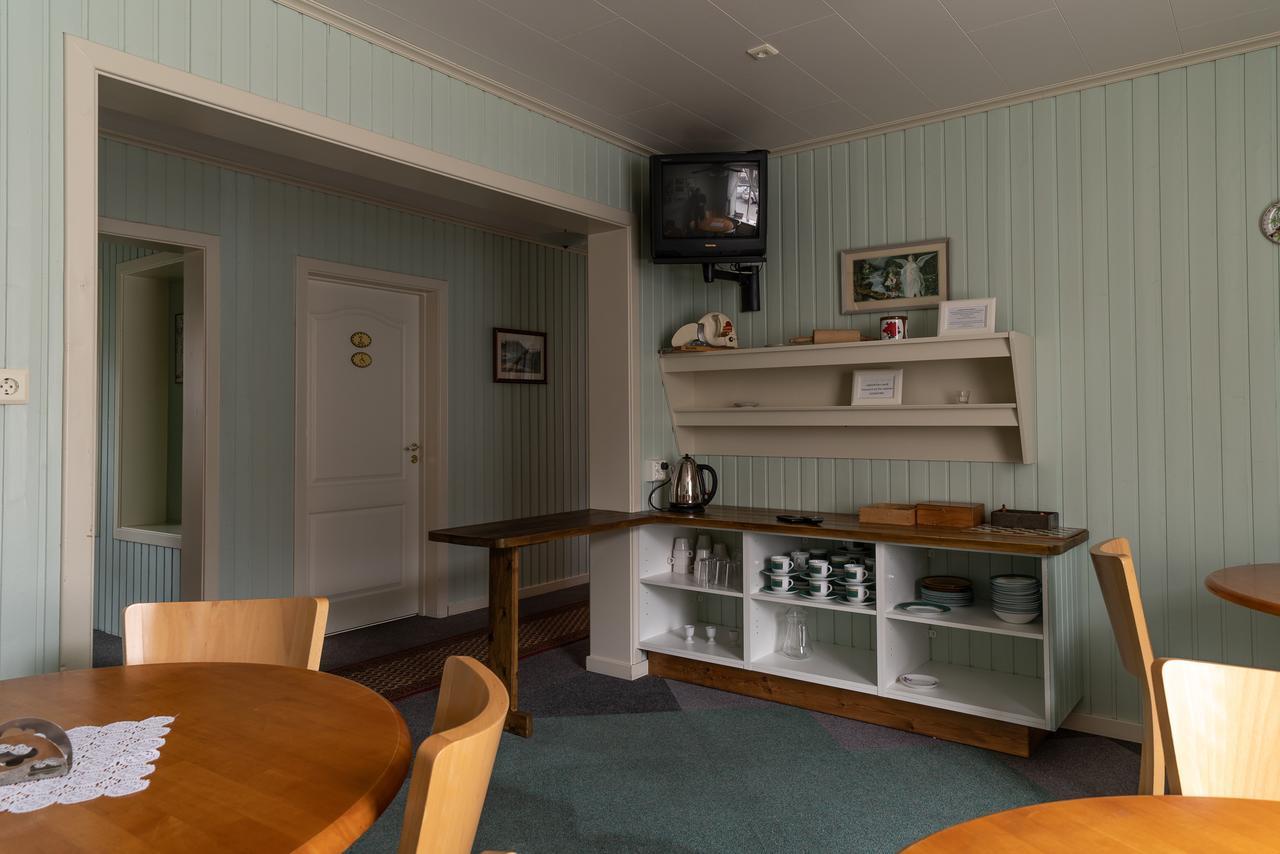 Guesthouse Gamla Ísafjörður Esterno foto