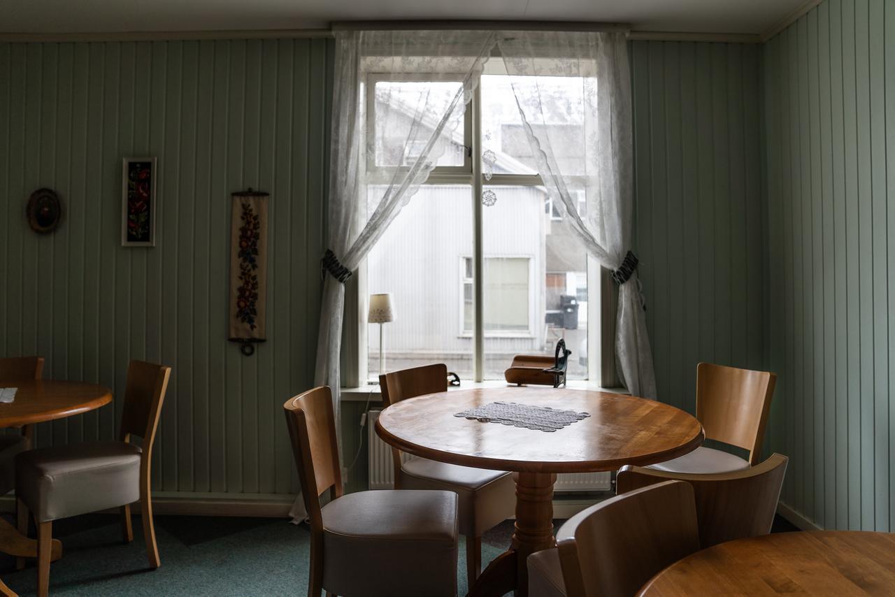 Guesthouse Gamla Ísafjörður Esterno foto