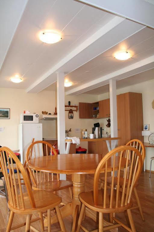 Guesthouse Gamla Ísafjörður Esterno foto